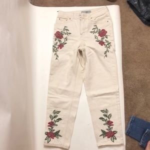 Top shop Embroidered Mom jeans
